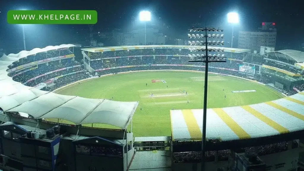 Holkar Stadium Pitch Report जानिए इंदौर स्टेडियम में विस्फोटक होगी बल्लेबाजी या आग उगलेंगे गेंदबाज